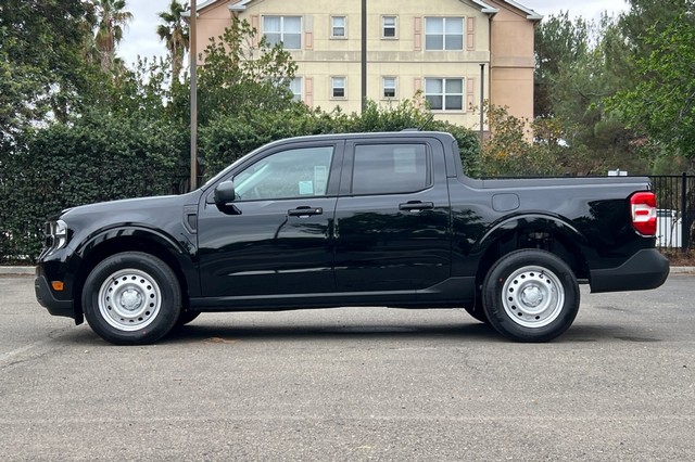 Ford Maverick Vehicle Full-screen Gallery Image 06