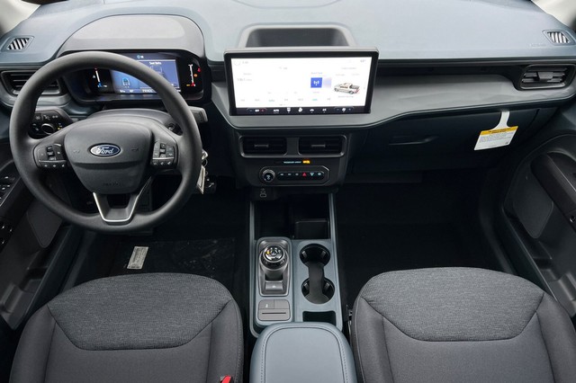 Ford Maverick Vehicle Full-screen Gallery Image 13