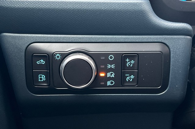 Ford Maverick Vehicle Full-screen Gallery Image 26