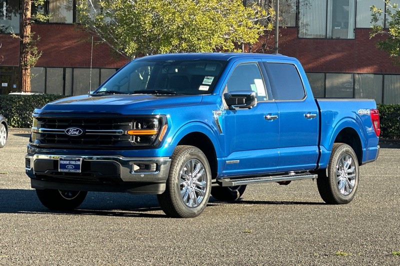 Ford F-150 Vehicle Full-screen Gallery Image 07