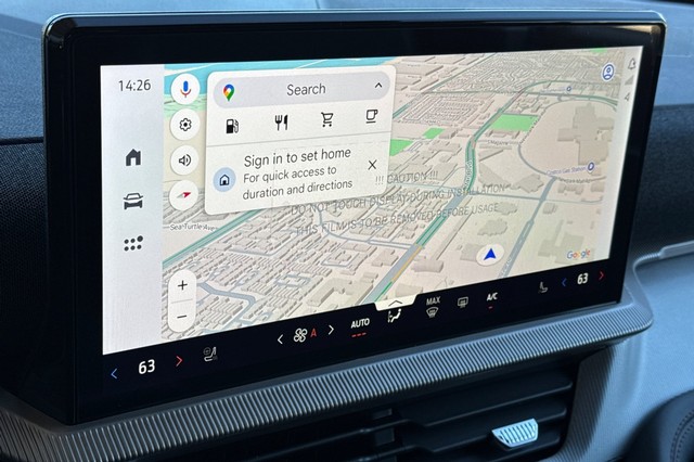 Ford Explorer Vehicle Full-screen Gallery Image 22