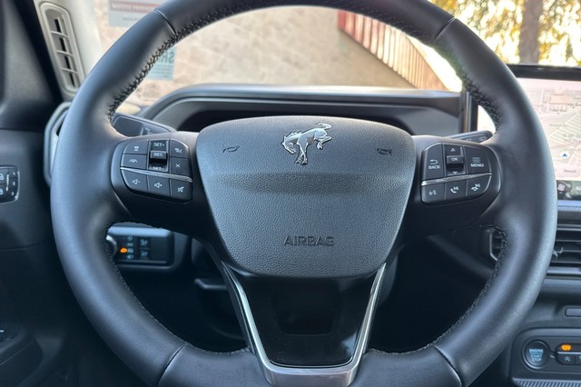 Ford Bronco Sport Vehicle Full-screen Gallery Image 26