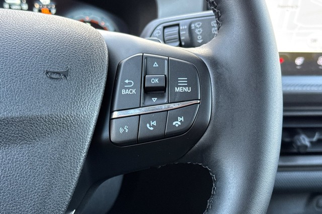 Ford Bronco Sport Vehicle Full-screen Gallery Image 28