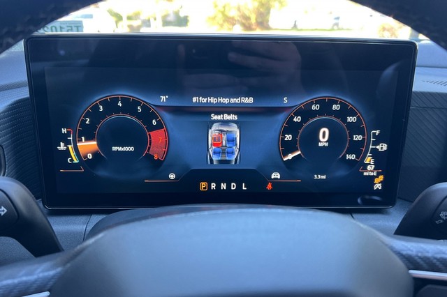 Ford Mustang Vehicle Full-screen Gallery Image 26