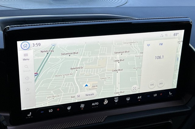 Ford Bronco Sport Vehicle Full-screen Gallery Image 22