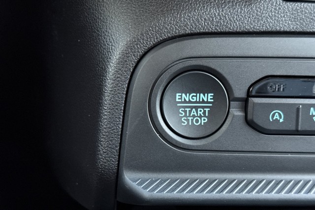 Ford Bronco Sport Vehicle Full-screen Gallery Image 26