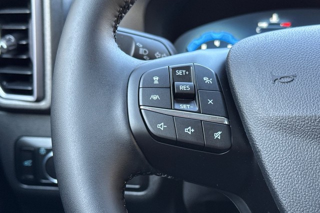 Ford Bronco Sport Vehicle Full-screen Gallery Image 28