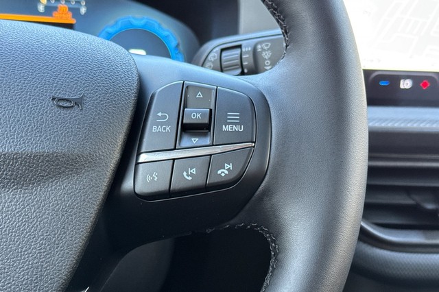 Ford Bronco Sport Vehicle Full-screen Gallery Image 29