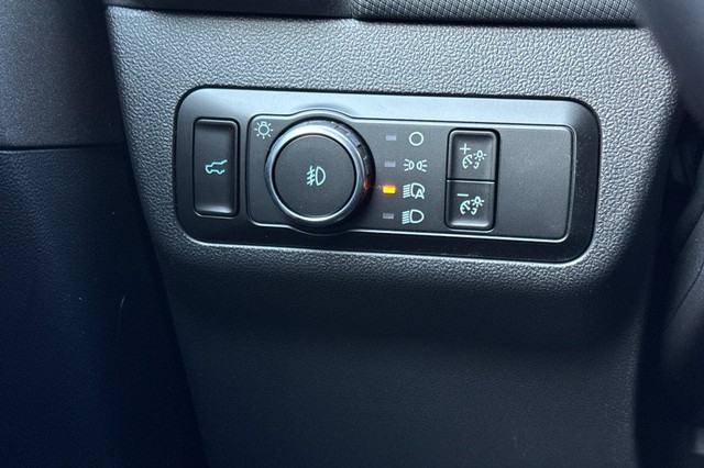 Ford Bronco Sport Vehicle Full-screen Gallery Image 31