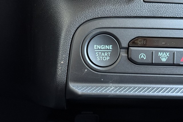 Ford Bronco Sport Vehicle Full-screen Gallery Image 25