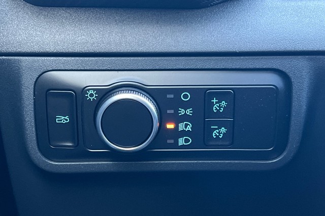 Ford Mustang Vehicle Full-screen Gallery Image 27