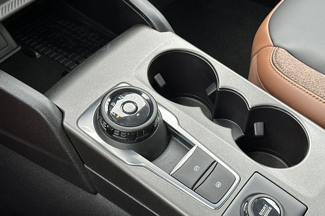 Ford Bronco Sport Vehicle Full-screen Gallery Image 25