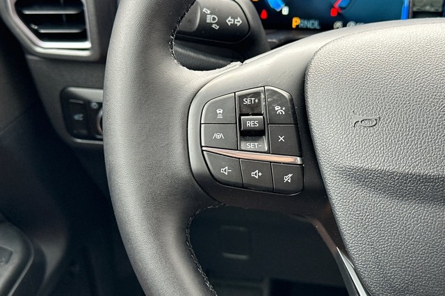 Ford Bronco Sport Vehicle Full-screen Gallery Image 28