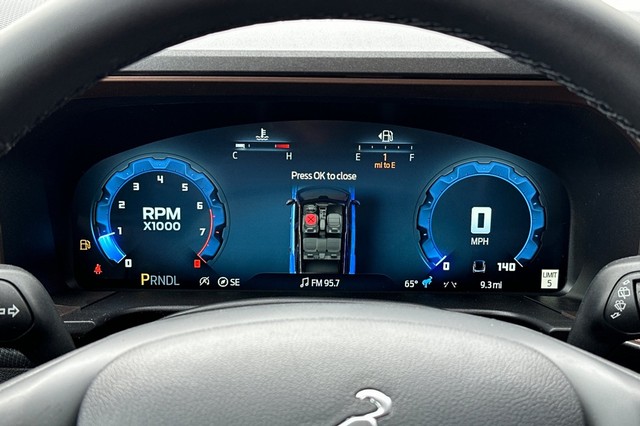 Ford Bronco Sport Vehicle Full-screen Gallery Image 30