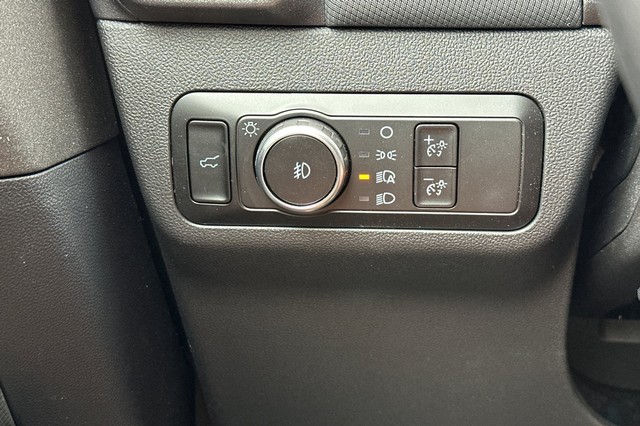 Ford Bronco Sport Vehicle Full-screen Gallery Image 31