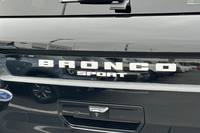 Ford Bronco Sport Vehicle Full-screen Gallery Image 33