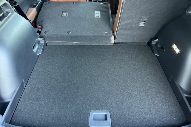 Ford Bronco Sport Vehicle Full-screen Gallery Image 16