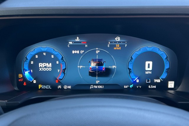 Ford Bronco Sport Vehicle Full-screen Gallery Image 30