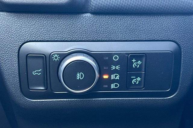 Ford Bronco Sport Vehicle Full-screen Gallery Image 31