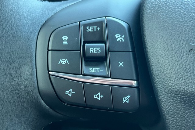 Ford Bronco Sport Vehicle Full-screen Gallery Image 27