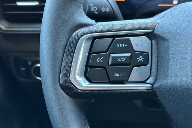 Ford Mustang Vehicle Full-screen Gallery Image 25