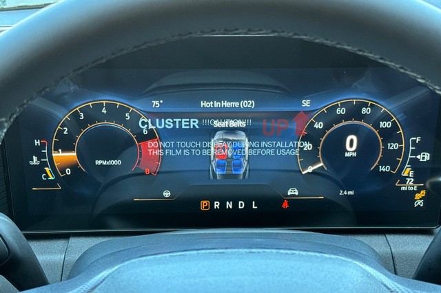 Ford Mustang Vehicle Full-screen Gallery Image 27