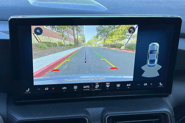 Ford Mustang Vehicle Full-screen Gallery Image 19