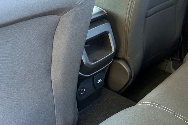 Ford Ranger Vehicle Full-screen Gallery Image 13