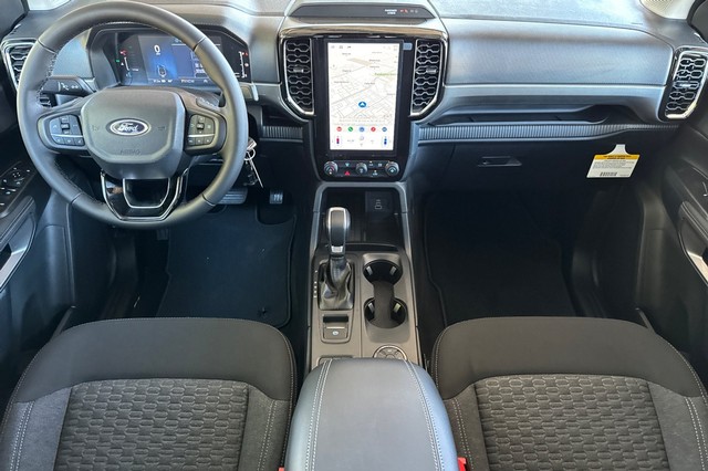 Ford Ranger Vehicle Full-screen Gallery Image 14