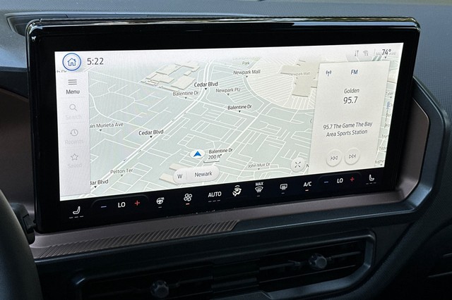 Ford Bronco Sport Vehicle Full-screen Gallery Image 22