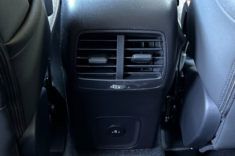 Ford Bronco Sport Vehicle Full-screen Gallery Image 13