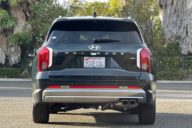 Hyundai Palisade Vehicle Full-screen Gallery Image 04