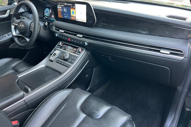 Hyundai Palisade Vehicle Full-screen Gallery Image 19