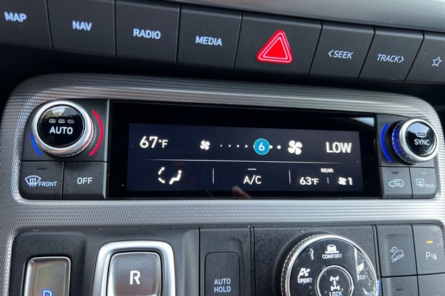 Hyundai Palisade Vehicle Full-screen Gallery Image 27