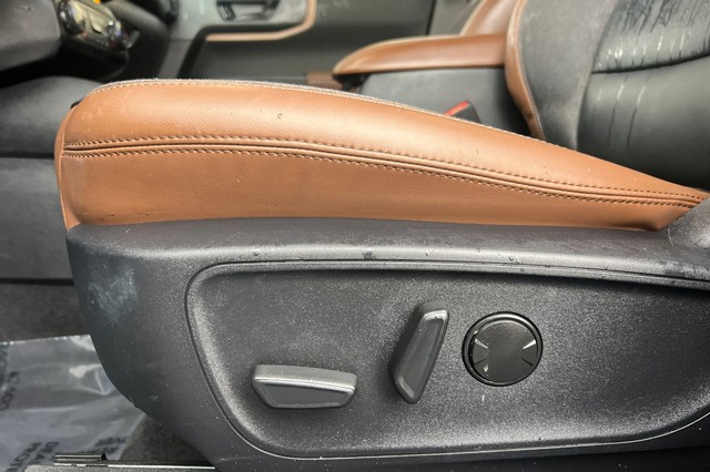 Ford Bronco Sport Vehicle Full-screen Gallery Image 13