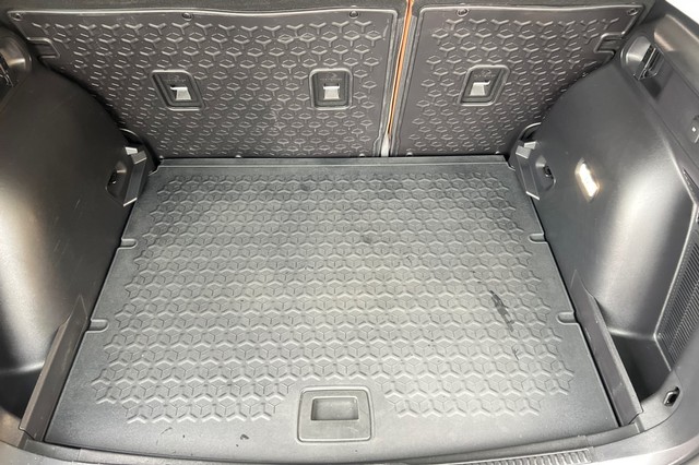 Ford Bronco Sport Vehicle Full-screen Gallery Image 17