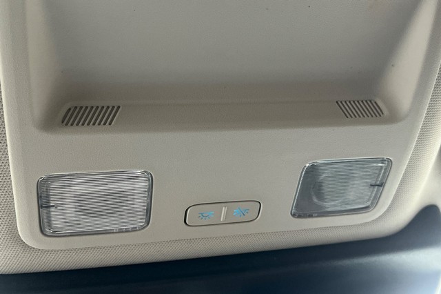 Ford Bronco Sport Vehicle Full-screen Gallery Image 24