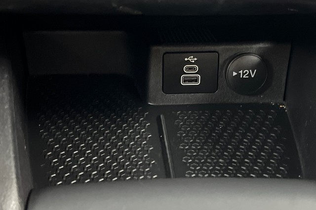 Ford Bronco Sport Vehicle Full-screen Gallery Image 31