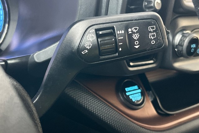 Ford Bronco Sport Vehicle Full-screen Gallery Image 40