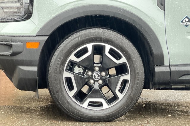 Ford Bronco Sport Vehicle Full-screen Gallery Image 46