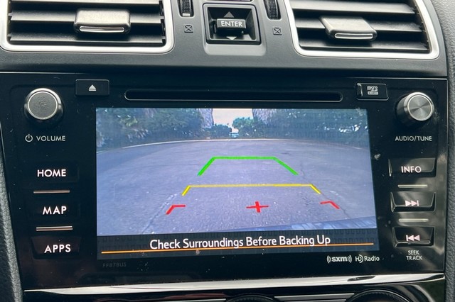 Subaru Forester Vehicle Full-screen Gallery Image 24