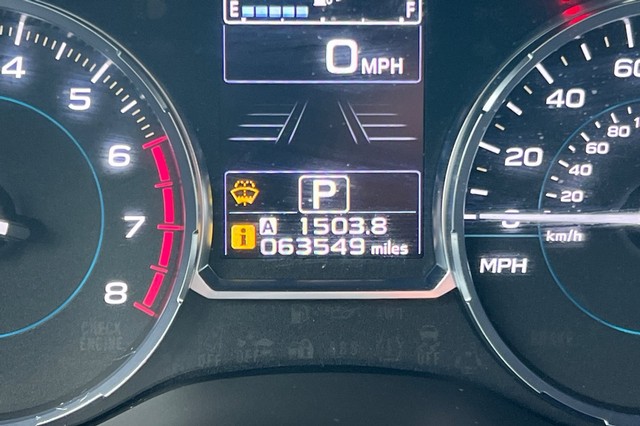 Subaru Forester Vehicle Full-screen Gallery Image 37