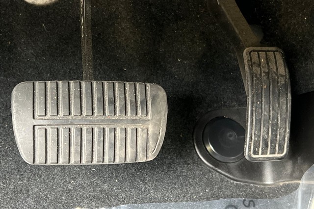 Subaru Forester Vehicle Full-screen Gallery Image 41