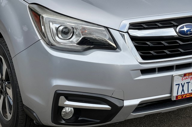 Subaru Forester Vehicle Full-screen Gallery Image 43