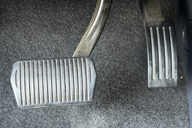 Ford Mustang Mach-E Vehicle Full-screen Gallery Image 44