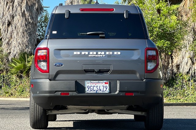 Ford Bronco Sport Vehicle Full-screen Gallery Image 04