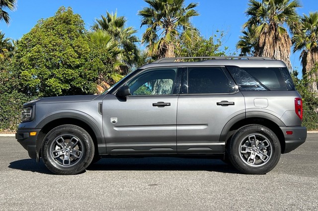 Ford Bronco Sport Vehicle Full-screen Gallery Image 07