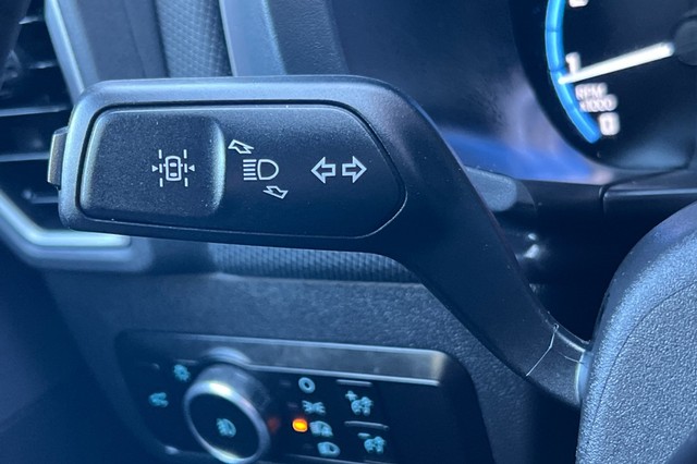 Ford Bronco Sport Vehicle Full-screen Gallery Image 37