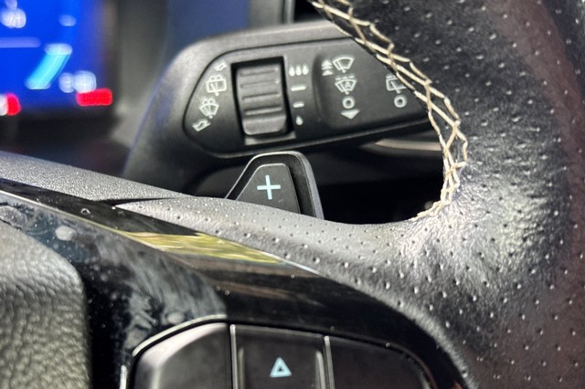 Ford Explorer Vehicle Full-screen Gallery Image 41