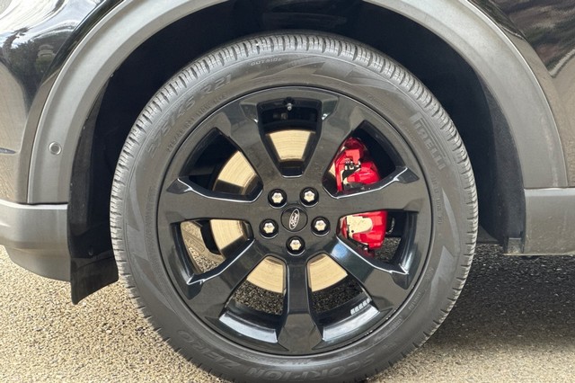 Ford Explorer Vehicle Full-screen Gallery Image 49